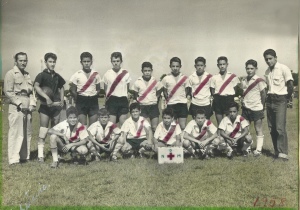 Infantil del Dep. Nicolás Marín. En el equipo destacaba el arquero Augusto Marín Pérez y el entrenador Francisco José 